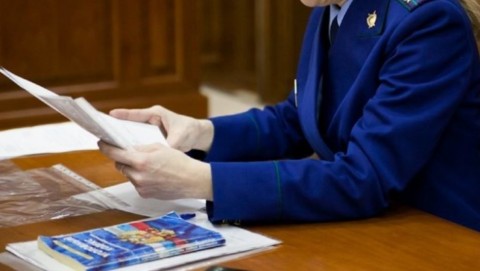После вмешательства прокурора Сюмсинского района восстановлены трудовые права работников